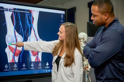 An RUSM Med Student during a clinical rotation