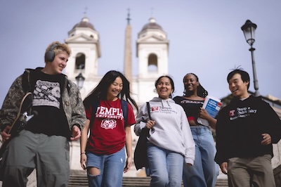 Study abroad students on the Spanish Steps in Rome, Italy, near the Temple Rome Campus